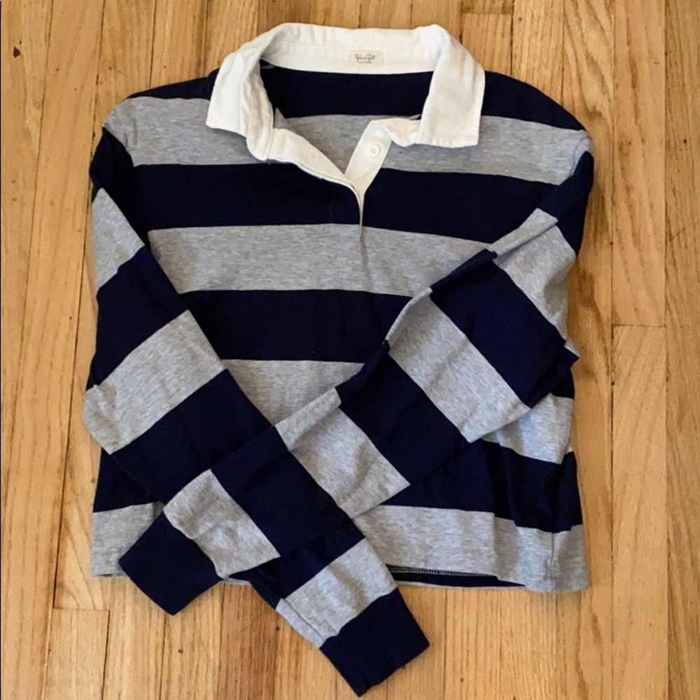 Brandy Melville half button polo shirt!